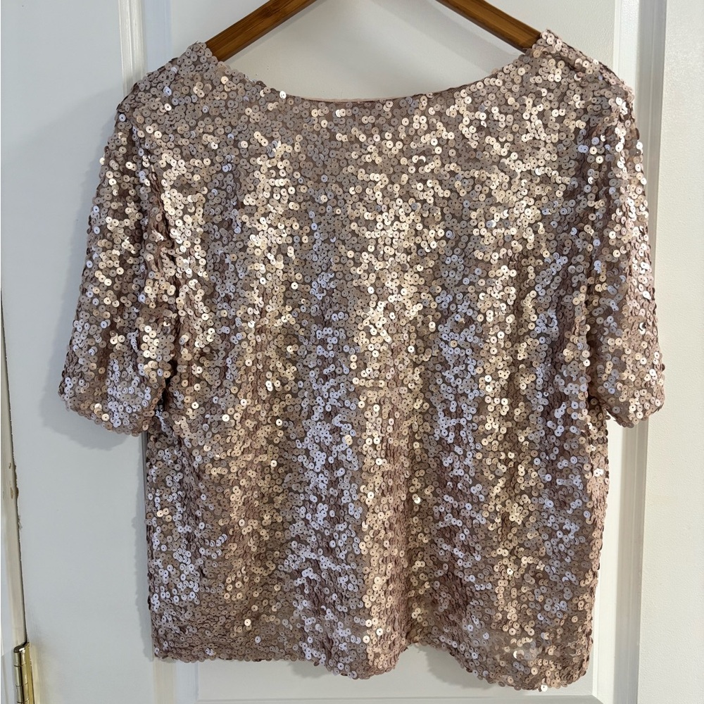 Socialite Rose Gold Sequin Blouse - Picture 5 of 7